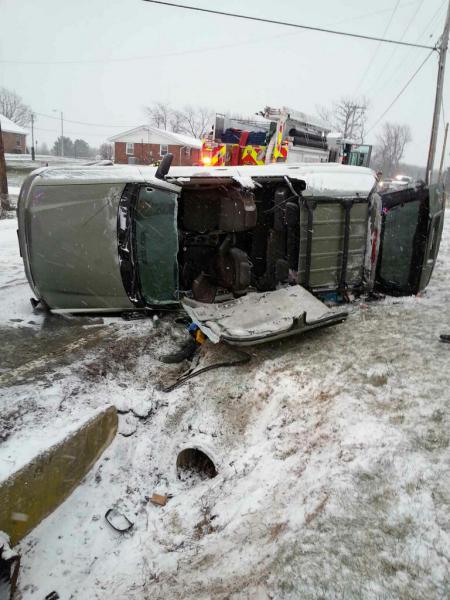 Rescue Squad 12 Assists Winfield At Crash With Two Trapped - Sykesville ...